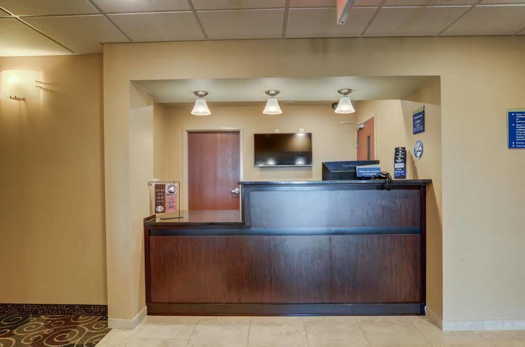 Cobblestone Inn & Suites - Lakin Exterior photo